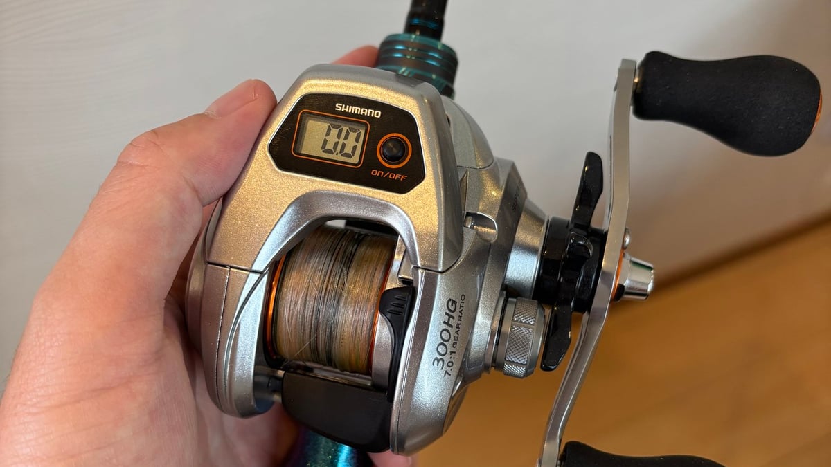 シマノ バルケッタCI4+ 300HGのカウンター部分。300HG 7.0:1 GEAR RATIOの刻印が見える