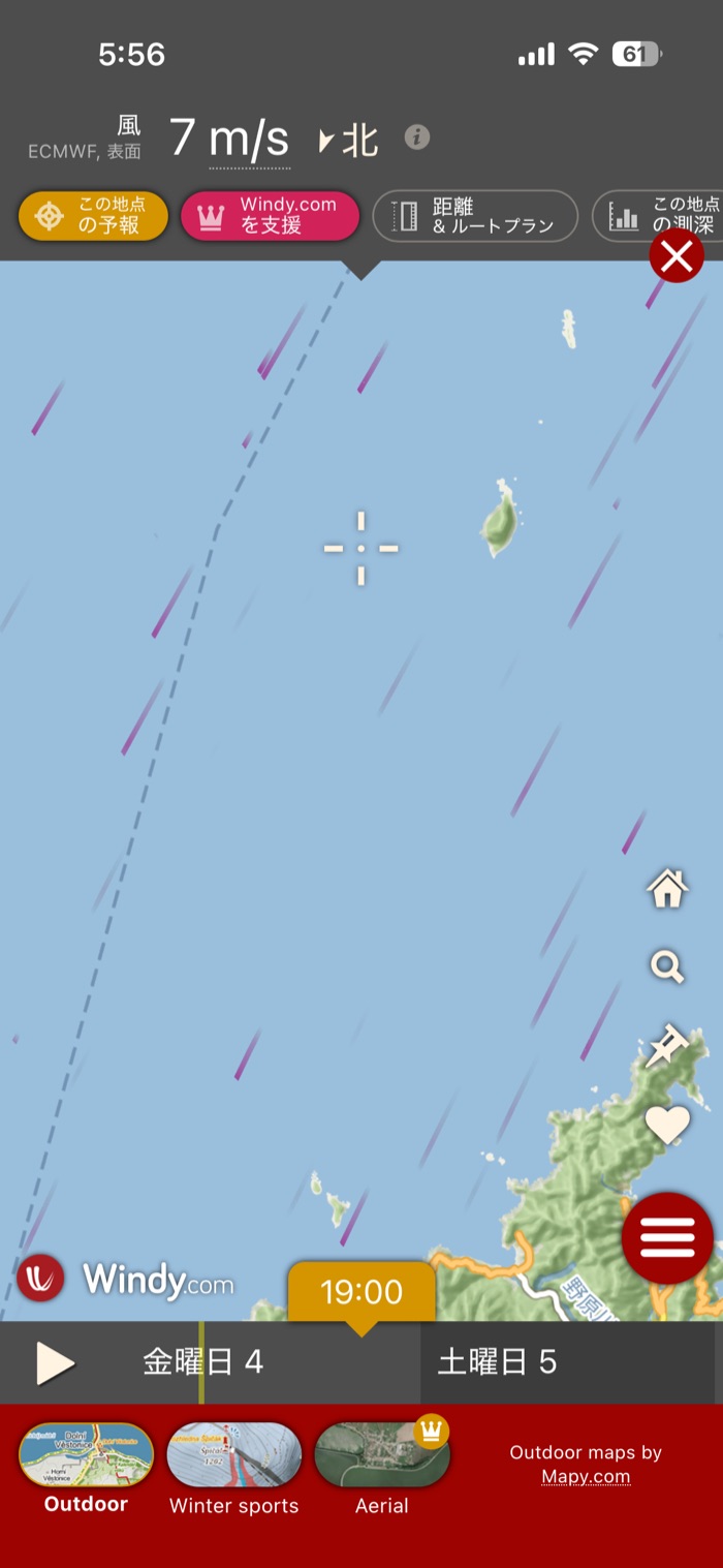 Windyの風レイヤーで冠島周辺の風速を確認している画面